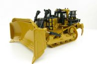 Diecast Masters 85659 - CAT D11 Track-Type Tractor Dozer TKN Design 1:87