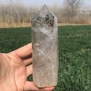 410 g Varita de cuarzo fantasma fantasma natural obelisco punta de cristal gema Reiki XA5743