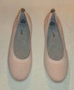 Clark’s Cloud Steppers Women's 8.5 W Comfort Light Pink Slip On Flat Shoes