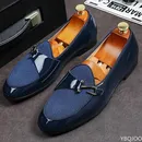New Fashion Trend Daily Shoes For Men 2022 Patent Leather Stitching Suede Metal Hook Decoration Male