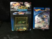 Lot of 2 Hot Wheels 1992 pro circut & 2002 PC-CD Particle Energy See pictures