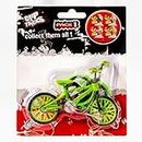 Grip And Tricks - Mini BMX Freestyle Verde con 2 Ruote Extra per Bicicletta Giocattolo e 1 Attrezzo Speciale per Mini Bike - Pack 1 Mini Tricks per Bambini dai 6 Anni in su.