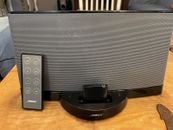 Bose SoundDock Series II Digital Music System With Bluetooth Adapter & Remote