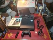 Sony PlayStation 4 PS4 1 TB schmale Spielkonsole verpackt digitales Paket Klasse A Sehr guter Zustand