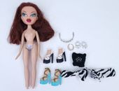 Bratz Princess Roxxi With Shoes Jewelry Clothing Doll MGA