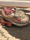 NIKE SHOX Pink & Silver Gray Fashion Athletic Sneakers Girls Toddler 6 👗#s2m15