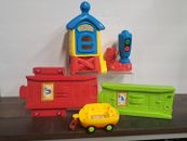 VTech Go Go Smart Wheels Train Station Storage House Track Cargo Car Replacement