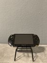 Sony Playstation Portable PSP 1004  Schwarz Zustand Siehe Fotos + Spiel