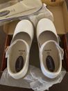 Footmates girls shoes Allie 2230 white Mary Jane scalloped Style Size 1 M/W