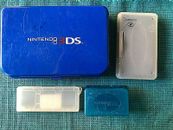 Nintendo 3DS BLUE Game Travel Case 3DS / 2DS with Nintendo DS game case holders