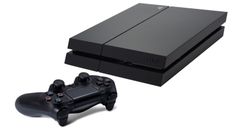 PlayStation 4 PS4 500 GB restaurada - negra buena