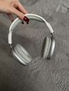 Wireless Headphones 🎧