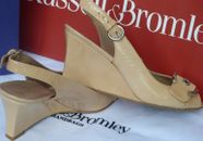  St Weitzmen/Russell&Bromley women's size uk4/37/060/beige//女式靴子נעליי נשים