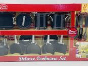 Betty Crocker Apron 2009 Deluxe Cookware 17 Piece Childrens Playset NIB Sealed