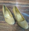 Dexflex Comfort Women's Shoes Beige Faux Patent Classic Pump 3" Heel 5.5w size 