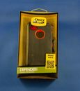 ** AS NEW ** OTTER DEFENDER Phone Cover Case for iPhone 4 / 4s - Black / Orange