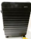 AmazonBasics Premium Luggage Hardside Spinner Travel Suitcase 68 cm - Black