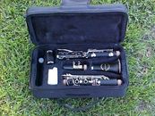 CLARINET-BANKRUPTCY SALE-NEW INTERMEDIATE CONCERT BAND CLARINETS-W/ YAMAHA PADS