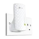 TP-Link WiFi Extender Booster, Universal Dual Band 750Mbps WiFi Range Extender/Repeater, Internet Booster with Ethernet Port, 3,200 sq.ft Coverage Easy Setup, WPS, UK Plug (RE220)