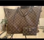 LOUIS VUITTON Damier Neverfull GM Tote And Wallet Set!