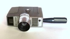 Vintage Mid Century Bell Howell 8mm Movie Camera, f/1.8 Electric Eye, handle