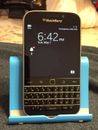 BlackBerry Classic -16GB -Black (Unlocked) --9/ 10 MINT CONDITION - ON SALE  !!!