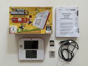 Nintendo 2DS Weiß & Rot Handheld-Spielkonsole (PAL)