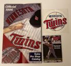 Paquete de correo de ventilador de los gemelos de Minnesota 1996 catálogo profesional logotipo calendario MLB