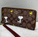 Coach x Peanuts Snoopy Long Zip Around Walle avec cadeau Snoopy Woodstock JAPON