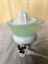 Phillips HR2737 portable Electric fruit Juicer Working used 400ml