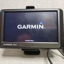 Paquete de sistema de navegación GPS Garmin Nuvi 265 W con cargador de coche clip para visera