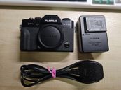 Fujifilm X-T10 16.3MP Digital Mirrorless Camera  2 batteries- Black