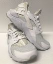NIKE AIR HUARACHE:Running Shoes White 318429-109  Lace Up Low Top (Size 9.5)