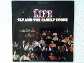 Disque vinyle lp SLY AND THE FAMILY STONE. Life