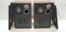 STUDIOCRAFT BY BOSE Syncom Computer Tested Speakers MATCHED Walnut noce monitor