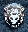 FIVE FINGER DEATH PUNCH - 5FDP -- PIN / ANSTECKER / BADGE -- HEAVY METAL