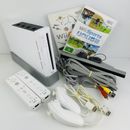 Nintendo Wii Console Bundle 2 Controller 2 Nunchuk RVL-001 PAL Wii Sports/Play