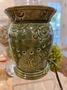 SCENTSY Retired Green English Ivy Electric Wax Warmer Illuminates All Sides