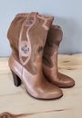 Miranda Lambert Womens Brown Almond Toe Western Cowboy Heel Boots Size US 9M