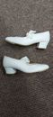 Mädchen Tap Schuhe UK Größe 2,5 weiß kubanischer Absatz
