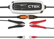 CTEK CT5 Time to Go - Cargador de batería automático con pantalla de cuenta regresiva C1:8745