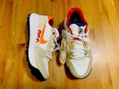 Nike ACG Lowcate Leap High zapatos deportivos FD4204-161 beige naranja nuevos sin caja talla 8.5
