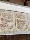 Pagine antico antifonario in folio