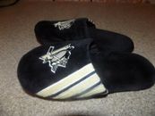 PITTSBURGH PENGUINS MENS SIZE M (9-10) SLIPPERS