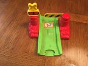 VTech Go Go! Smart Wheels Train crossing/gate & Track Replacement Part