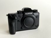 Fujifilm Mirrorless Camera Fuji X-H1