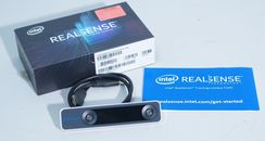 Caméra de suivi Intel RealSense Tracking Camera T265 - Parfait état