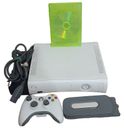 Paquete de consola Microsoft Xbox 360 Pro blanca de 20 GB - Juego aleatorio gratuito