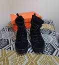 New Womens Triple Black Nike Roshe One High Lace Up Sneaker Boots Size 6 EU 40