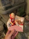 "Muñeca Annalee hecha a mano de colección de 9"" regalo de apertura en la mañana de Navidad"
